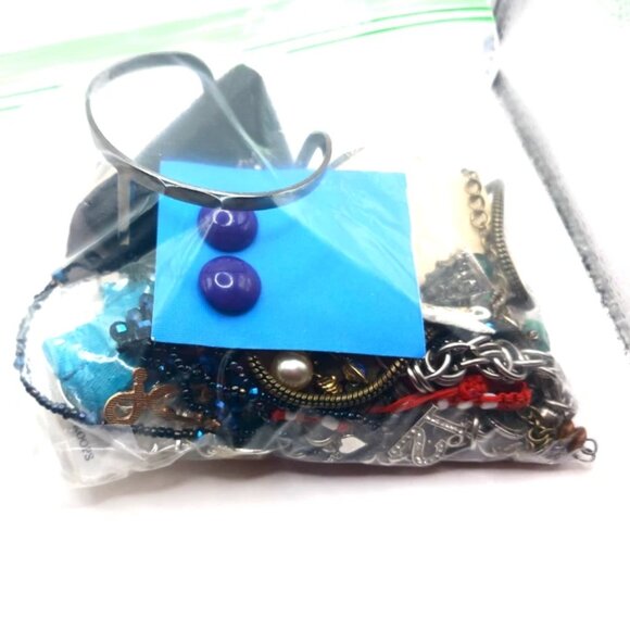 Jewelry - Bag Mixed Jewelry Lot Vintage Morden -Craft Lot - 10ozs